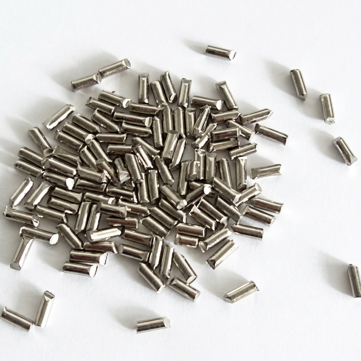 MSE PRO 3N5 (99.95%) Palladium (Pd) Pellets Evaporation Materials AI image