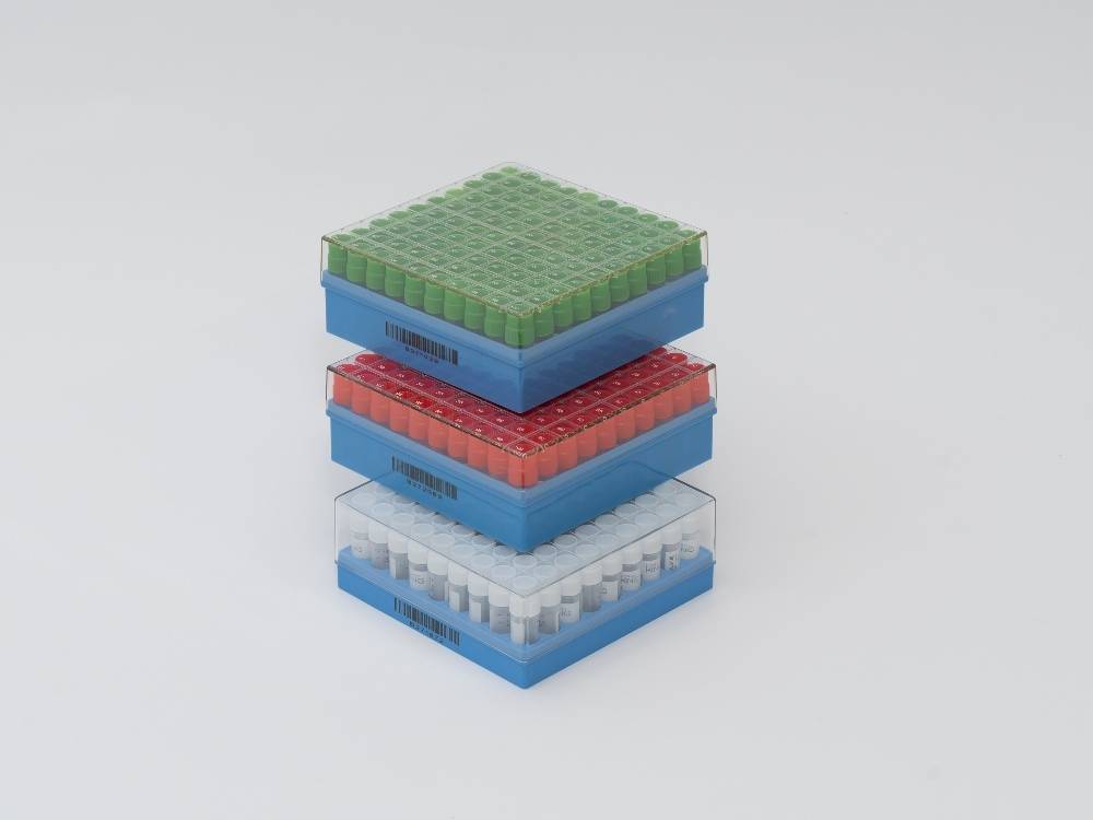 Biologix Cryogenic 2.0ml Vials + 2 in Box (100 Wells)-External Thread, 6 Bags/Pack, 2 Packs/Case, 1200 Vials/Case - MSE Supplies LLC