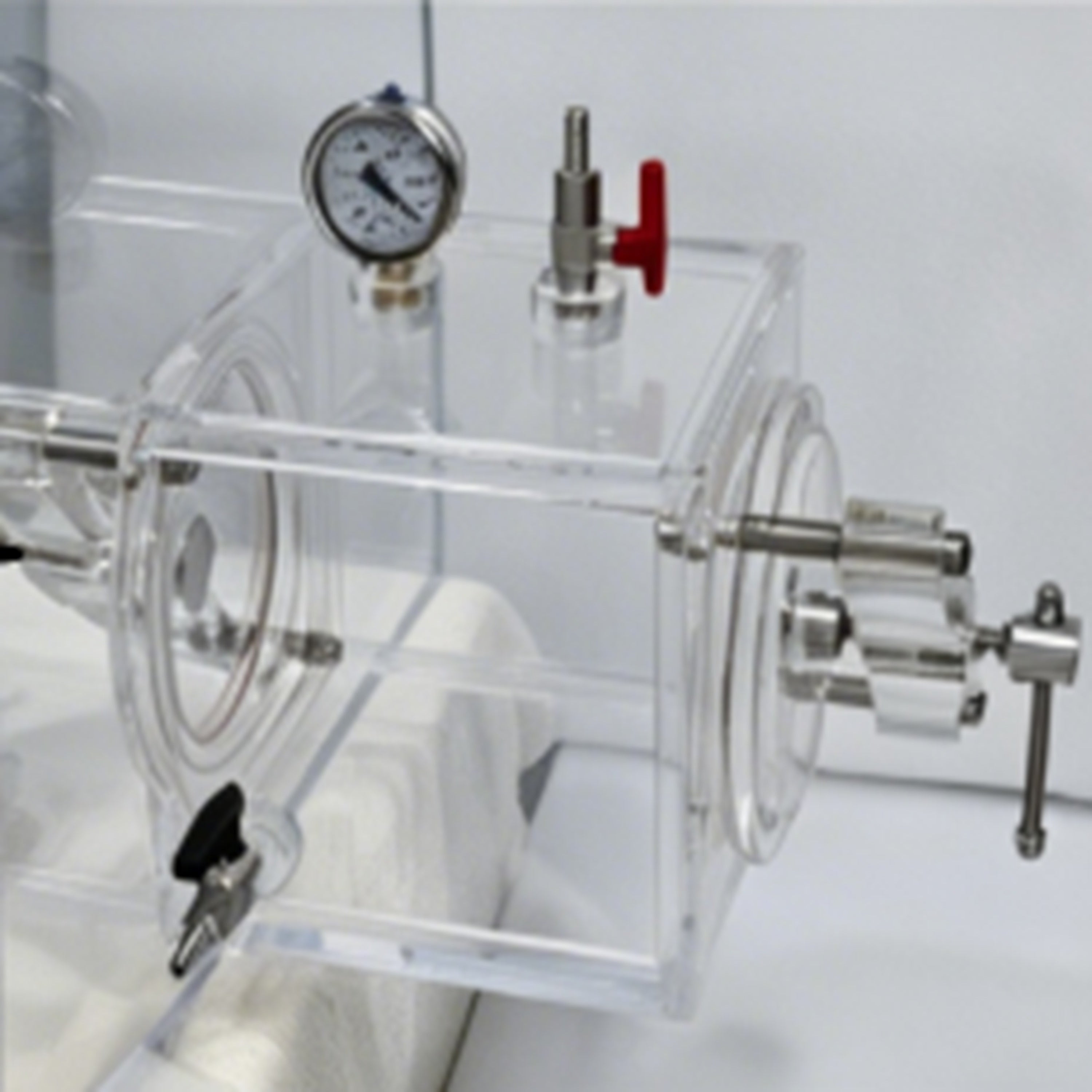 MSE PRO Refurbished 173L Laboratory Two Port Acrylic Glove Box (700W x 450D x 500H mm) (GB0020) - Science & Laboratory - MSE Supplies LLC - MSE Supplies