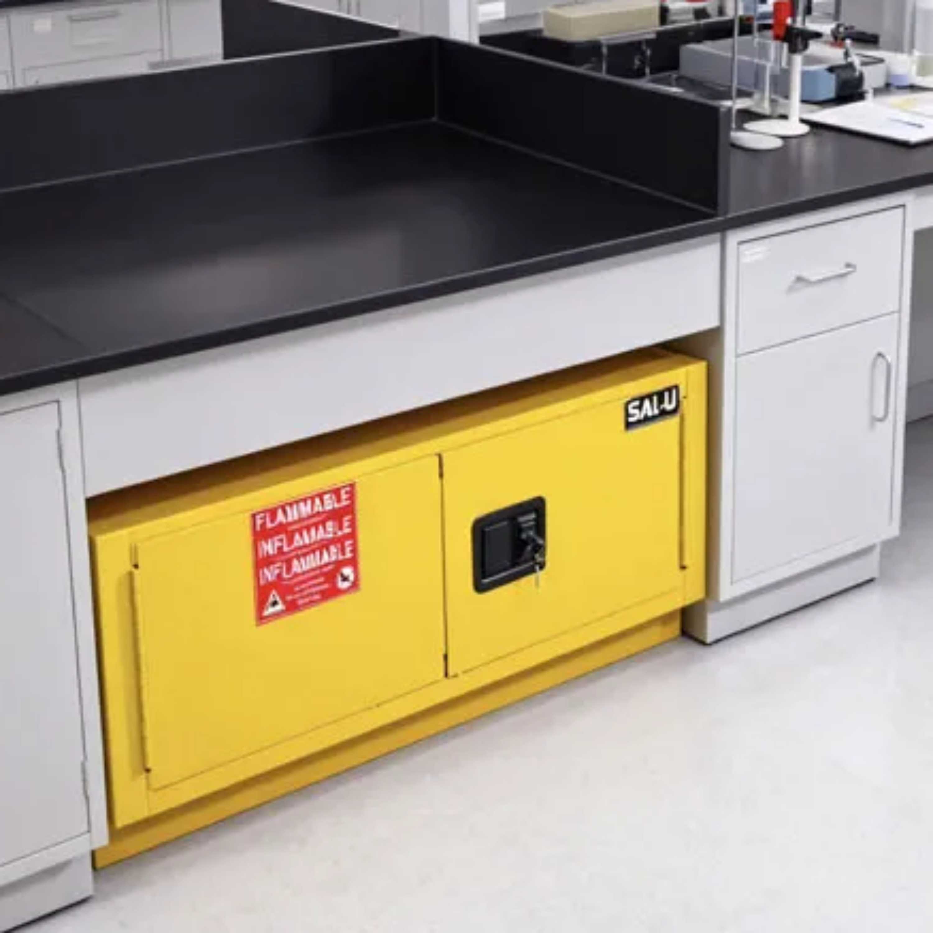 SAI-U® 12 Gallon, Manual Close, 1 shelf Flammable Liquids Safety Storage Cabinet