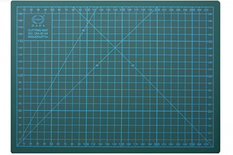 Sample cleaving mat for glass and wafer cutting board